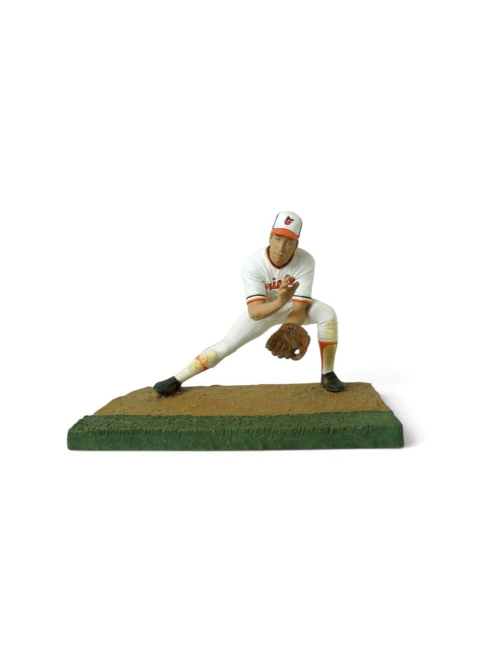 Cal Ripken Jr Orioles MLB 2005 Resin Figurine Statue Fielding Pose Vintage